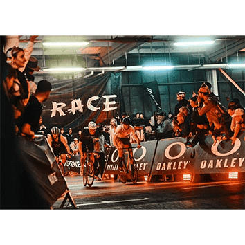 NIJO Sprintlenker sind beim Rennen &ldquo;LastManStanding&rdquo; von RadRace in Berlin auf der GoCart Bahn 2025 im Einsatz